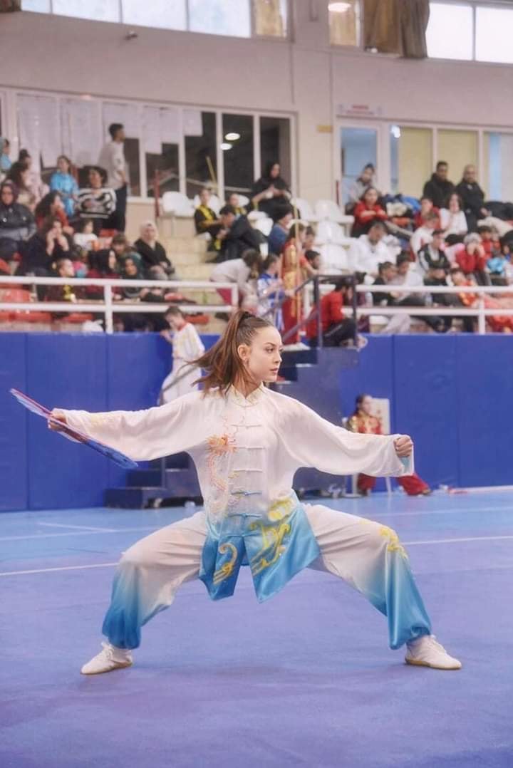 Raziye Nur Emekli