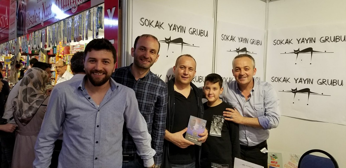 İZMİR FUARI İMZA GÜNÜ