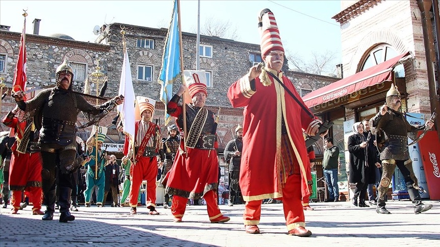 MAZLUM DOSTUDUR TÜRK.